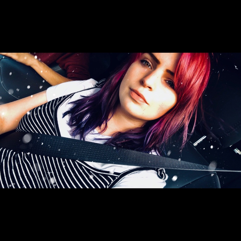 Meet your Posher, Kara